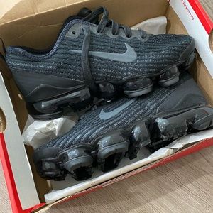 Nike vapor max fly knit